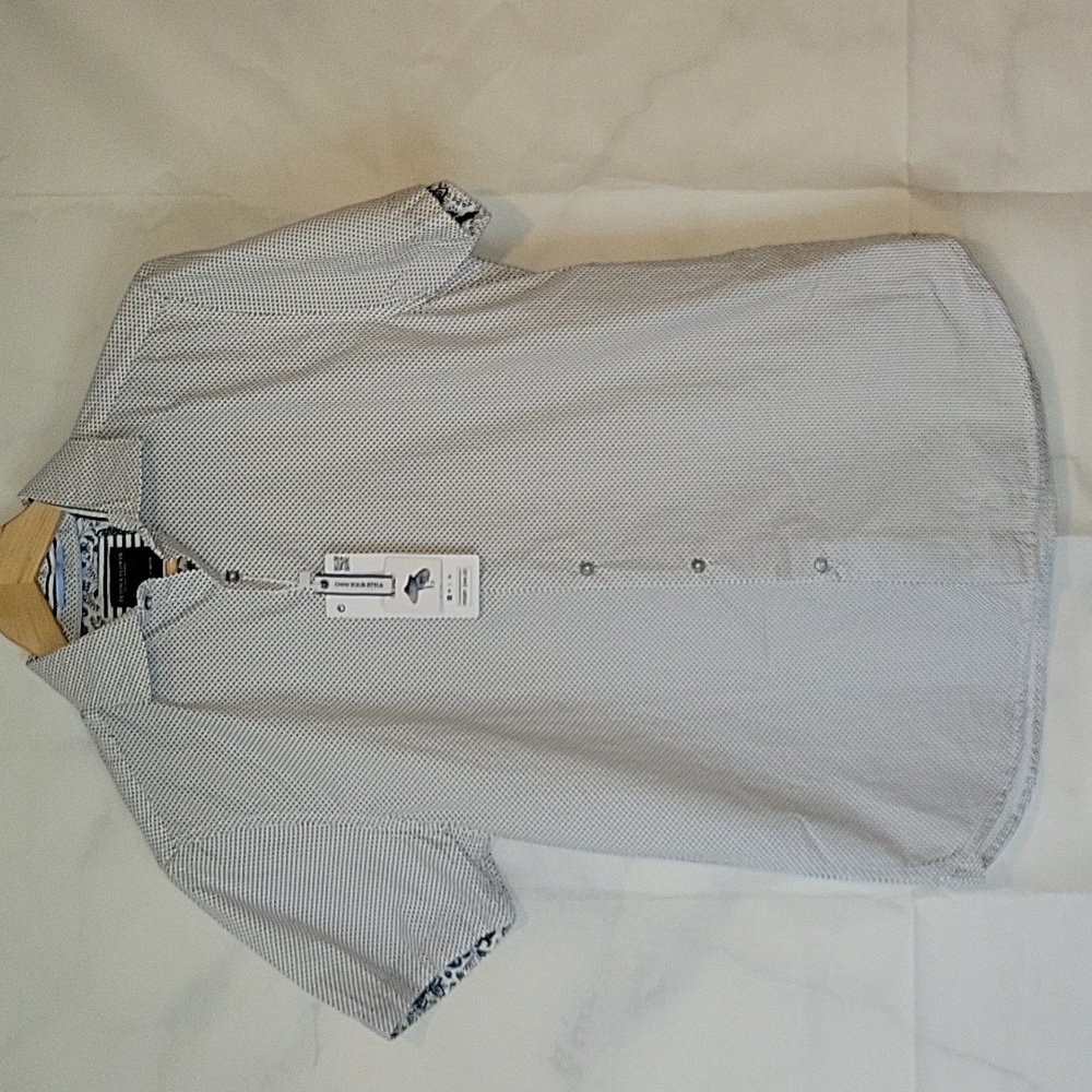 NWT - Denim & Flower Short Sleeve Dress Shirt